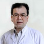 البروفيسور سوبهاش، افضل طبيب زرع الكبد في دلهي، دلى احد من افضل مستشفيات الهند لزراعة الكبد، يقوم بجراحة زرع الكبد بأحدث تقنية زرع الكبد الحي في مستشفي دلهي