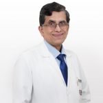 الدكتور سونيل من أفضل اطباء زراعة وعلاج أمراض الكلى وغسيل الكلى لدى أفضل مستشفى في الهند لزراعة الكلى والترشيح الدموي، العلاج المستمر لاستبدال الكلى وخزعة الكلى