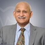 الدكتور جايانت من أحسن وأفضل استشاريين أمراض الجهاز الهضمي، القولون، المستقيم والباطنية لدى افضل مستشفى بالهند، مومباي، بنغلور، كيرلا، كوتشي، تشيناي، دلهي