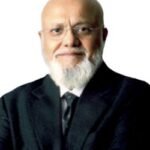 الدكتور بهاتاشاريا من أفضل أطباء زراعة القلب والرئة لدى افضل مستشفى القلب في مومباي، بنغالور، نيودلهي، تشيناي، كوتشي، كيرلا، حيدراباد، الهند