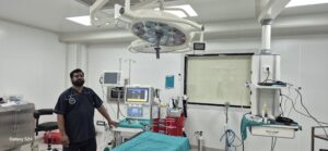 مستشفى فاح فائق التخصصي في لكناو الهندية يعالج كل الحالات المرضية مثل المخ والأعصاب، العمود الفقري، السرطا، التجميلية، المسالك البولية، الأسنان، العقم، العظام