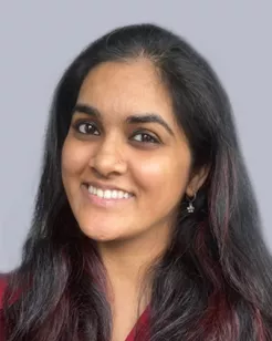 الدكتورة شريا فينوجوبال من كيرلا | أمراض النساء وأطفال الأنابيب والخصوبة في الهند