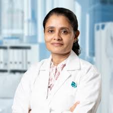 الدكتورة شيترا في بنغالور - أفضل جراح الأطفال بالهند