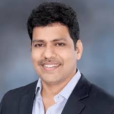 الدكتور نافين في بنغالور - أفضل طبيب أمراض الكلى وزراعة الكلى بالهند