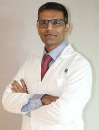 الدكتور شيتي في مومباي - أفضل جراح زراعة الكبد بالهند