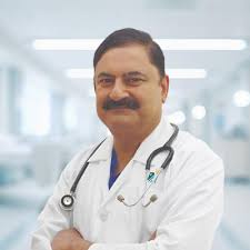 الدكتور فينكاتيش تي كيه من بنغالور | جراحة أوعية القلب التداخلية في الهند