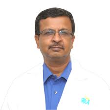 الدكتور رانغاناث في بنغالور - أفضل جراح أوعية القلب التداخلية للأطفال بالهند