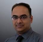 أفضل جراح العيون وزراعة القرنية في مومباي | الدكتور هوشينغ بالهند