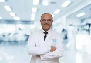 الدكتور أفنيش من دلهي | أفضل طبيب أمراض الكبد وزراعة الكبد دلهي، الهند