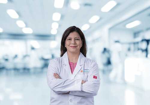 الدكتورة لينا من دلهي | تركيب وزراعة الأسنان في دلهي، الهند