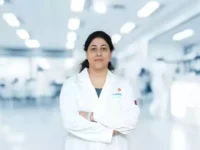 الدكتورة نيدهي من دلهي | جراحة النساء الروبوتية دلهي، الهند