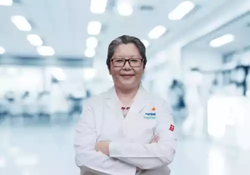 الدكتور ثيتشن من دلهي | أفضل طبيب جراحة الأطفال في دلهي، الهند