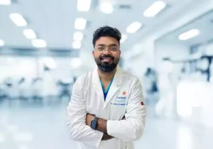 الدكتور فيكي من دلهي | أفضل جراح عام والمناظير دلهي، الهند