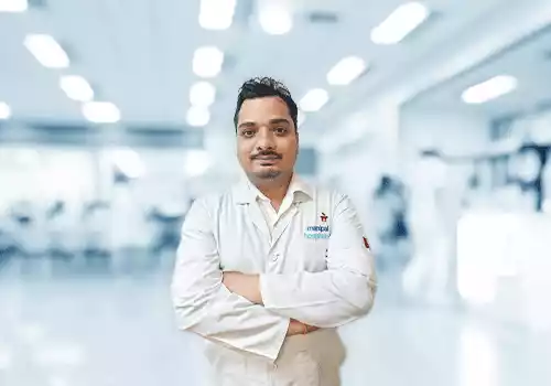 الدكتور شوكلا من دلهي | أفضل جراح المسالك البولية في دلهي، الهند