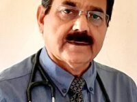 الدكتور براديب هاسيجا استشاري أمراض القلب في مستشفى جاسلوك بمومباي