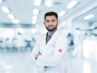 د. مادهاف هاندي أخصائي أمراض الكلى وزراعة الكلى في بنغالور