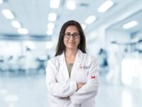 الدكتورة شالينا استشارية الأنف والأذن والحنجرة وجراحة الرأس والرقبة في بنغالور