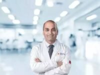 الدكتور فيجاي استشاري الأنف والأذن والحنجرة وجراحة قاعدة الجمجمة في بنغالور